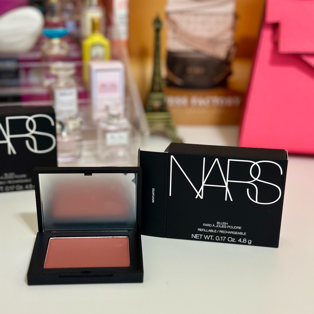 NARS Infatuated Blush - Warm Mauve